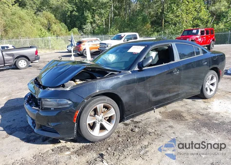 2016 Dodge Charger Sxt z USA, uszkodzony, nr VIN 2C3CDXHG8GH215275